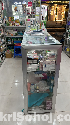 ফার্মেসীর রেক ও ফ্রিজ বিক্রি